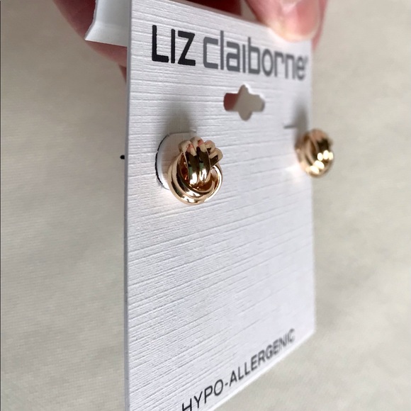 2 pairs Liz Claiborne earrings - Picture 8 of 9